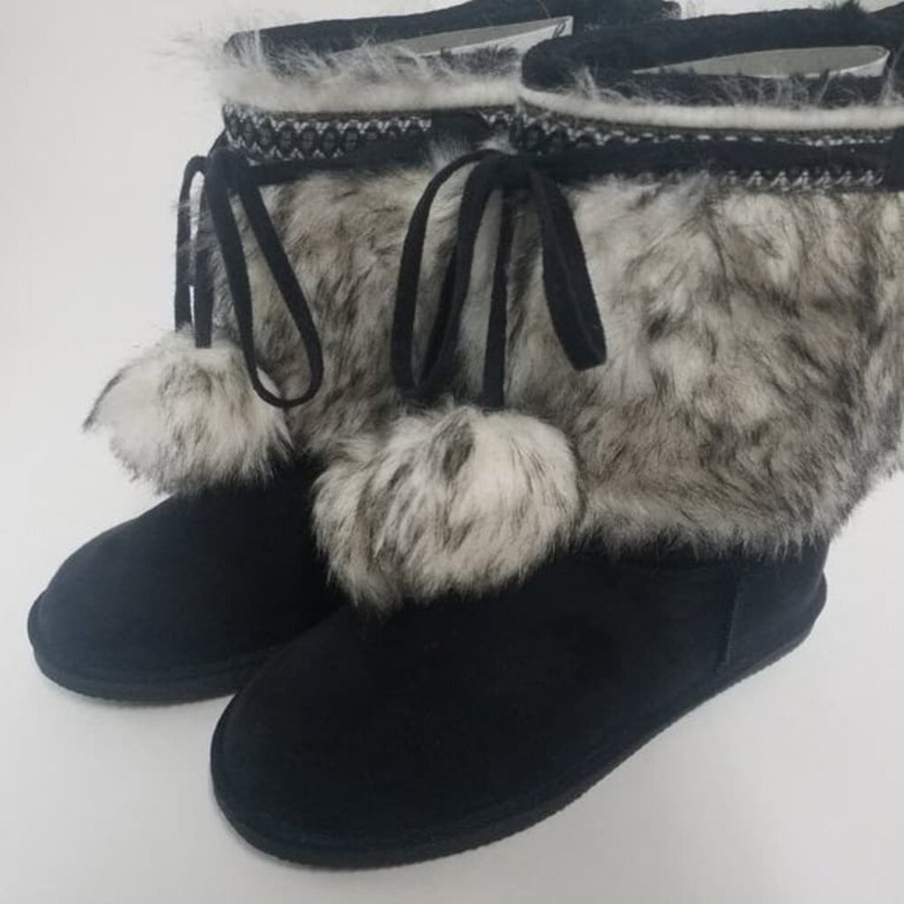 Justfab Fuzzy Fairbanks Pom Pom Boots - Woman's 11